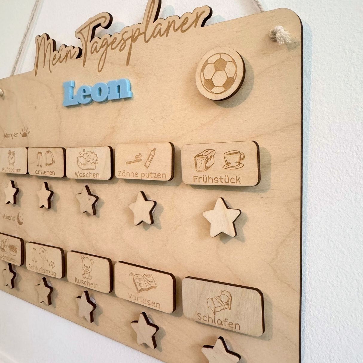 Routinenplaner aus Holz für Morgens und Abends