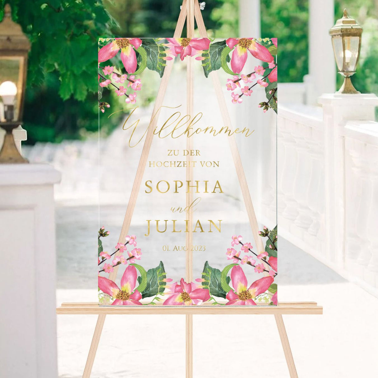 Elegantes Hochzeitsschild mit Blumendesign und Goldschrift | Hochkant